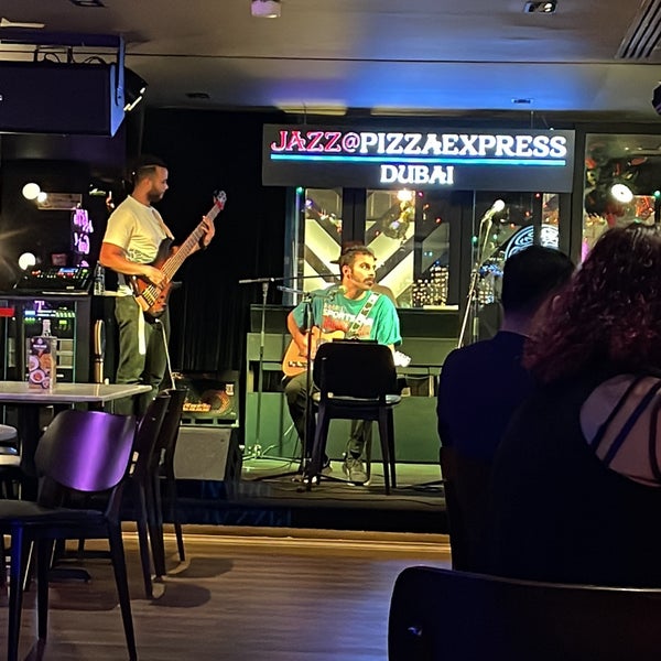 Photo taken at Jazz@PizzaExpress by OC on 12/7/2021