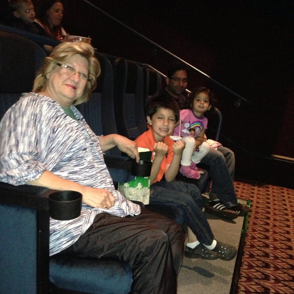 Fallen Timbers 14 and XD Sinema'da fotoğraflar
