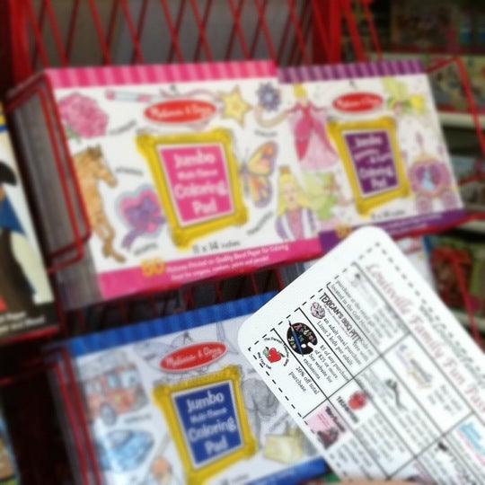 Foto scattata a The Parent Teacher Store &amp; Toys Too! da Louisville Family Fun S. il 10/11/2012