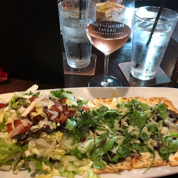 Pick 2 combo... Flatbread pizza and a The Miller’s salad👍👍