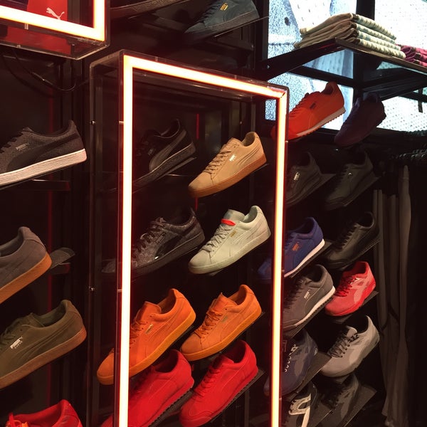 Southlake mall hotsell shoe stores