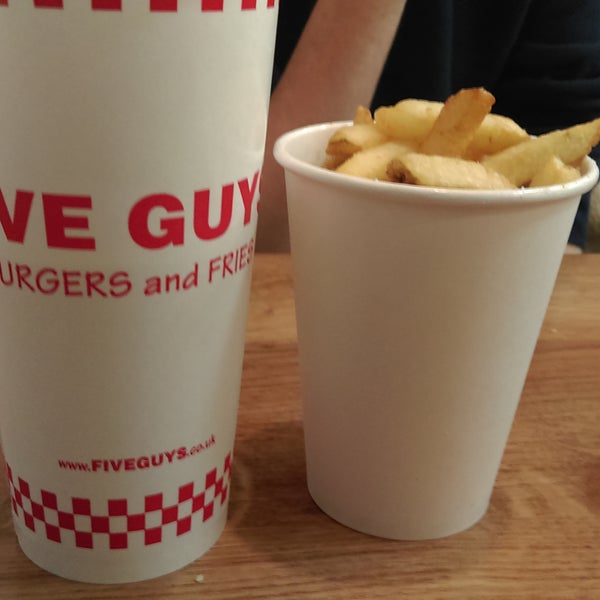 Amazing fries, refills on soft drinks - a real American classic