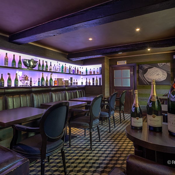 Ле бистрокет. Месье оливье бистро ростов-на-дону. Le bistro ростов. Ресторан ля бистро. Кафе le bistro ростов.