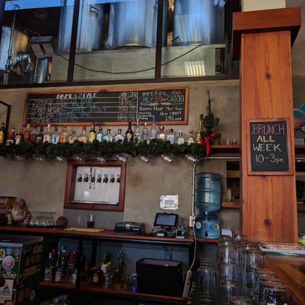 1/1/2017 tarihinde Randy P.ziyaretçi tarafından San Juan del Sur Cervecería'de çekilen fotoğraf