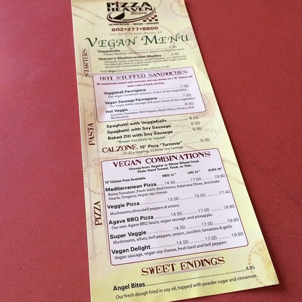 Foto diambil di Pizza Heaven Bistro oleh Angie C. pada 8/17/2014
