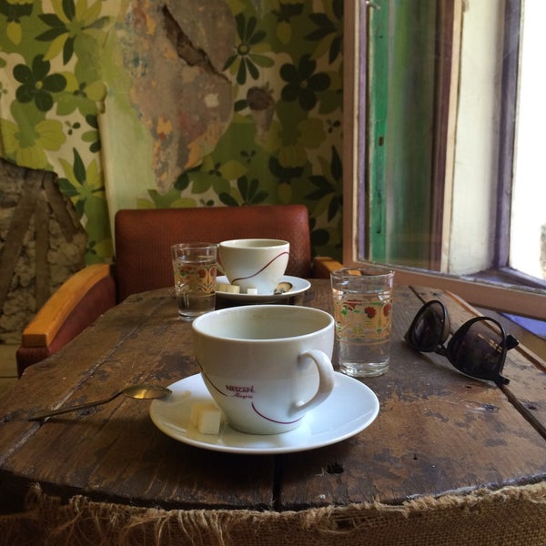 Foto tirada no(a) Asansir Cafe &amp; Souvenir por Gülden em 9/15/2015