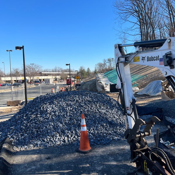 Photos at Fort Totten Metro Station Fort Totten 50 tips