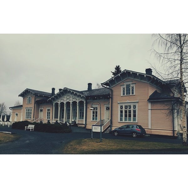 4/23/2015 tarihinde Dmitriy🌁ziyaretçi tarafından Kenkävero'de çekilen fotoğraf