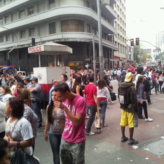 7/7/2012 tarihinde Maurício T.ziyaretçi tarafından Shopping Porto Geral'de çekilen fotoğraf