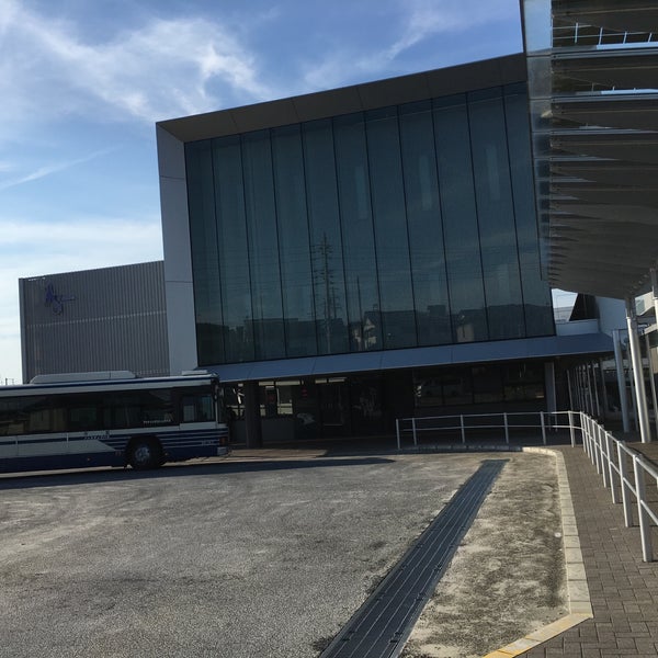 猪高緑地 愛知淑徳大学 バス停 Parada De Autobuses