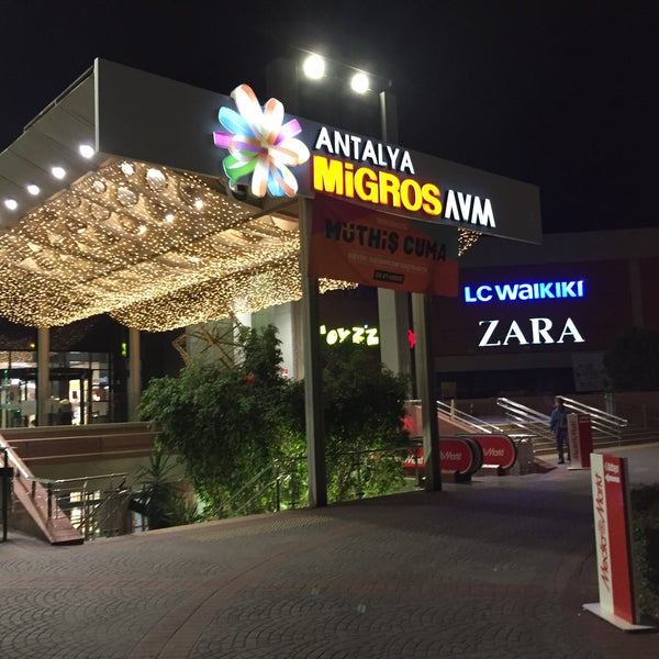 11/21/2022에 Mustafa İ.님이 Antalya Migros AVM에서 찍은 사진