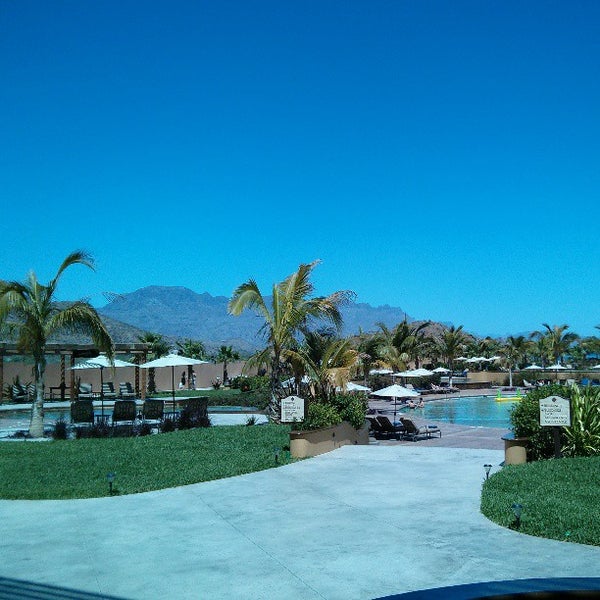 Foto tomada en Villa Del Palmar Beach Resort &amp; Spa  por Clinton el 4/12/2013
