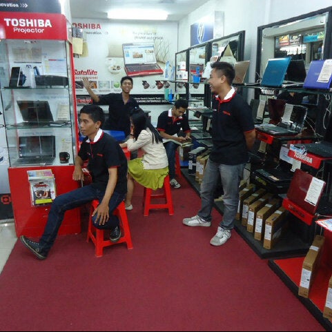 Толстого 124 нальчик. Ноутбук центр нальчик. Сц барнаул. Ноутбук-центр нальчик улица толстого. Ноутбук центр.