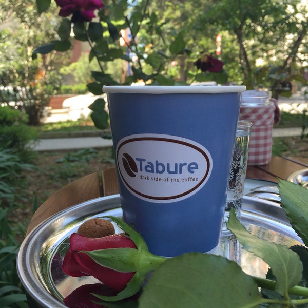 Photo taken at Tabure Coffee by Elif E. on 5/8/2016