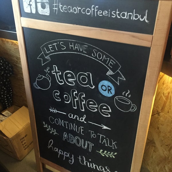 Foto tirada no(a) Tea or Coffee por Handuska🍀🐯 em 12/19/2015