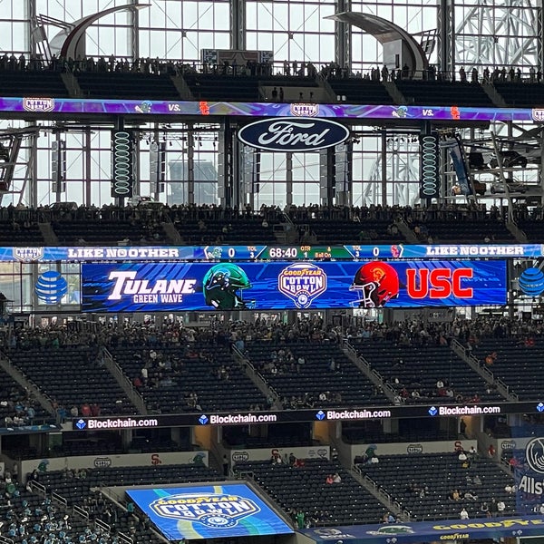 Снимок сделан в AT&amp;T Stadium пользователем Frank F. 1/2/2023