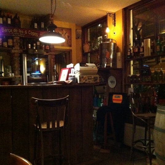 11/28/2012 tarihinde Maarten N.ziyaretçi tarafından Taverna Barcelona'de çekilen fotoğraf