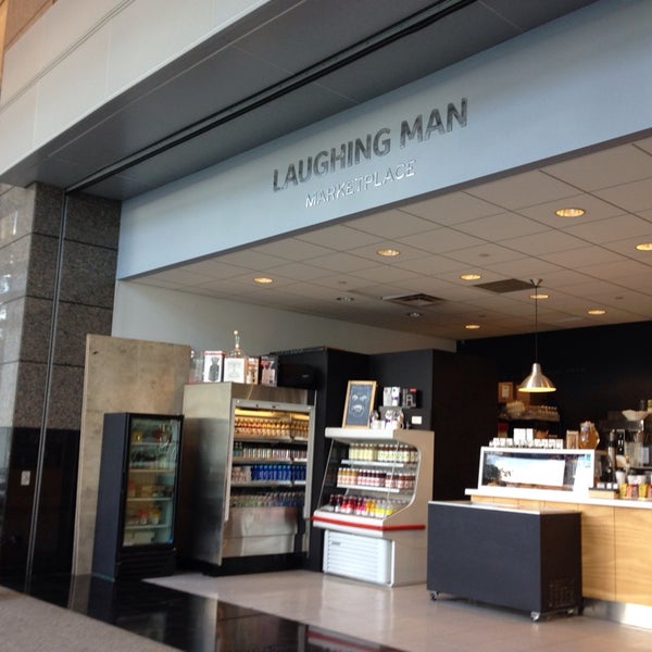 8/9/2014にJason D.がLaughing Man Coffee &amp; Teaで撮った写真