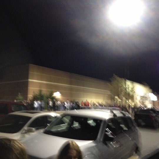 Kohl's East Louisville 3 tips from 392 visitors