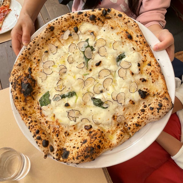 Photo taken at L’Antica Pizzeria da Michele by Jeff W. on 5/27/2021