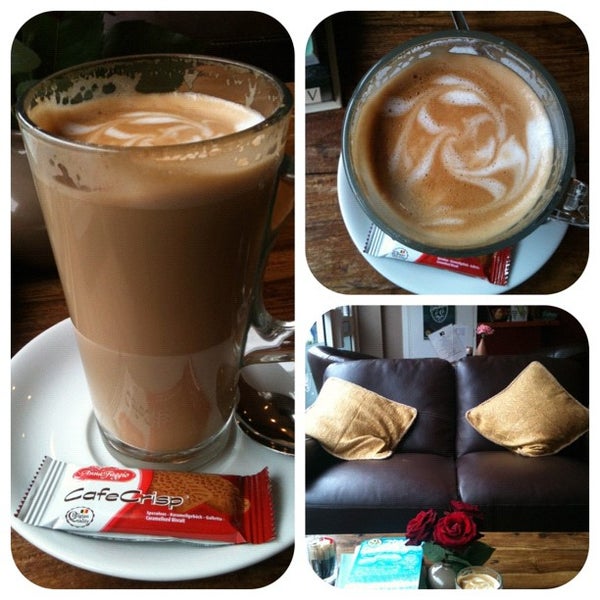 Photo taken at Relax Coffee Lounge by Karen W. on 10/10/2012