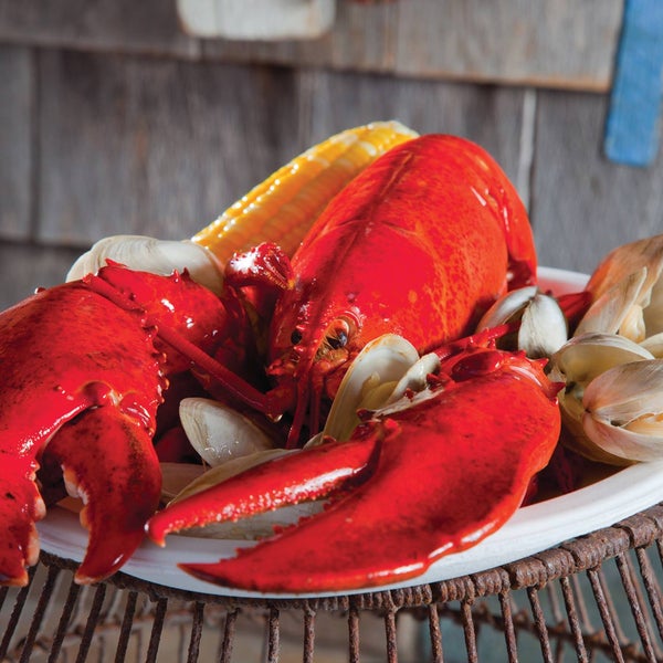 Снимок сделан в Arnold&#39;s Lobster &amp; Clam Bar пользователем Arnold&#39;s Lobster &amp; Clam Bar 7/25/2014