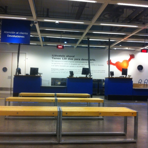 4/11/2013 tarihinde Lidia M.ziyaretçi tarafından IKEA'de çekilen fotoğraf