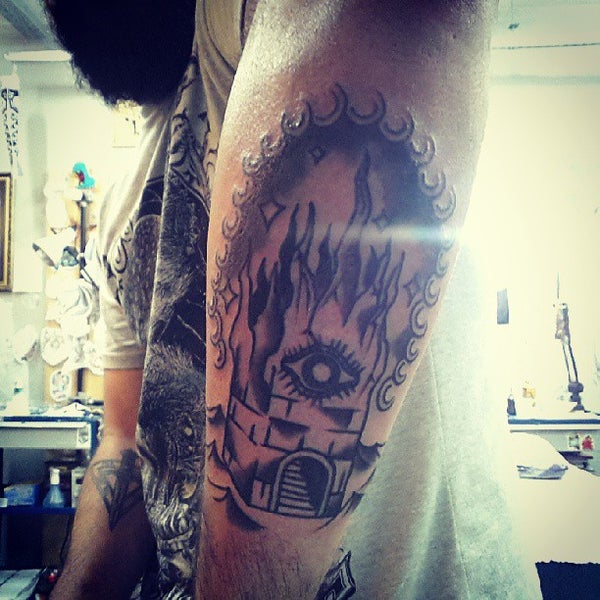 7/19/2013にVinícius V.がTrue Love Tattooで撮った写真