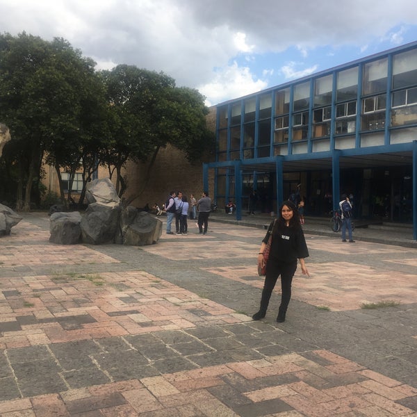 Photo taken at Facultad de Arquitectura - UNAM by Rebeca P. on 7/24/2018
