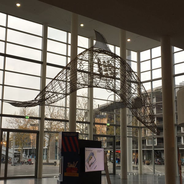 11/23/2019 tarihinde Mary M.ziyaretçi tarafından Centre Céramique'de çekilen fotoğraf