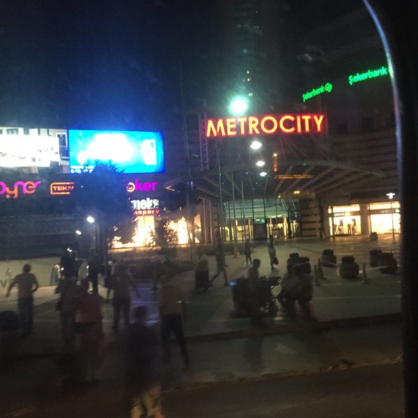 Foto tomada en MetroCity  por ALİ B. el 9/4/2015