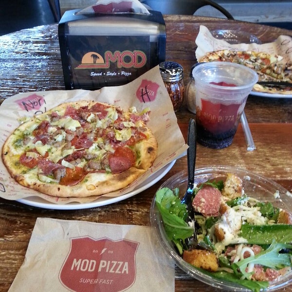 8/5/2014にJoe C.がMod Pizzaで撮った写真