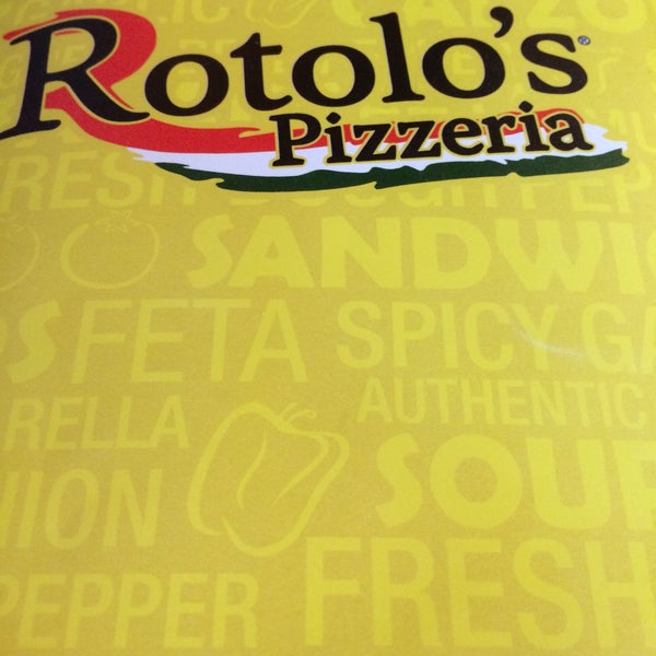 Foto scattata a Rotolo&#39;s Pizzeria da Bobby F. il 3/4/2015