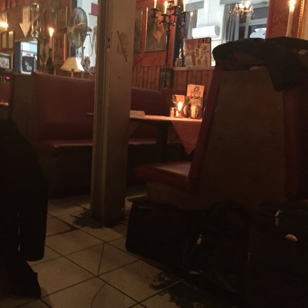 10/20/2015 tarihinde Ingrid L.ziyaretçi tarafından White Trash Fast Food'de çekilen fotoğraf