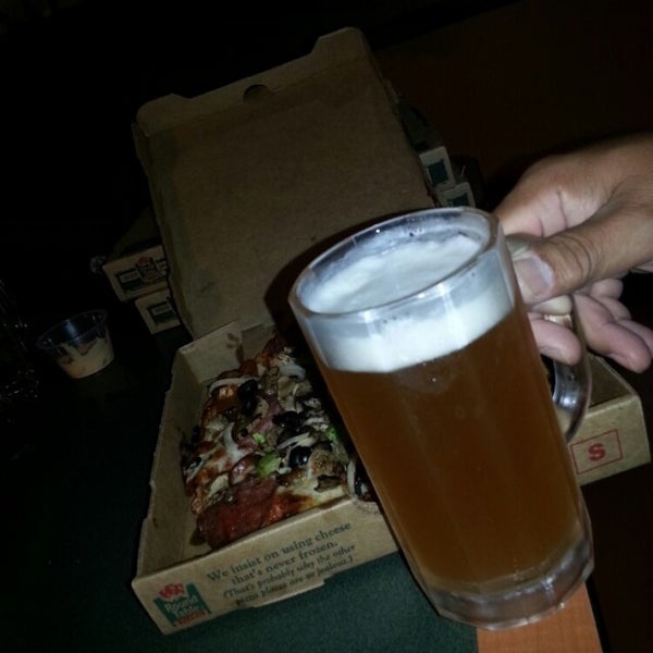 Round Table Pizza Now Closed Foothill Ranch 3 Tips