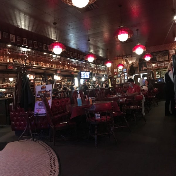 Harry's Plaza Cafe North State 3313B State St