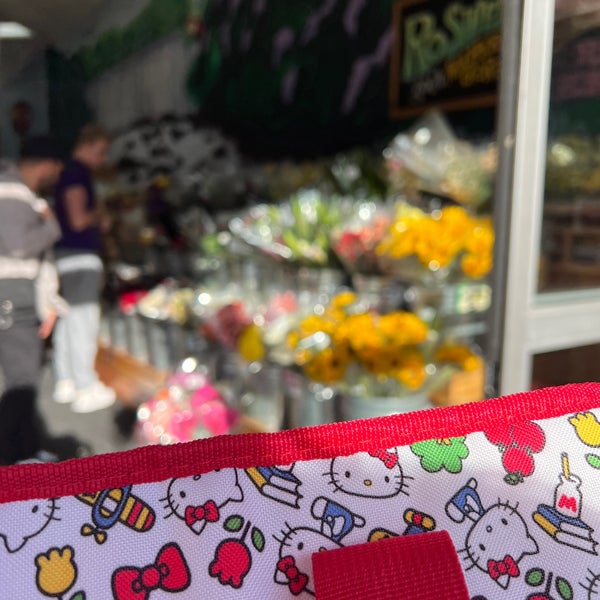 Trader Joe's Grocery Store in Roswell