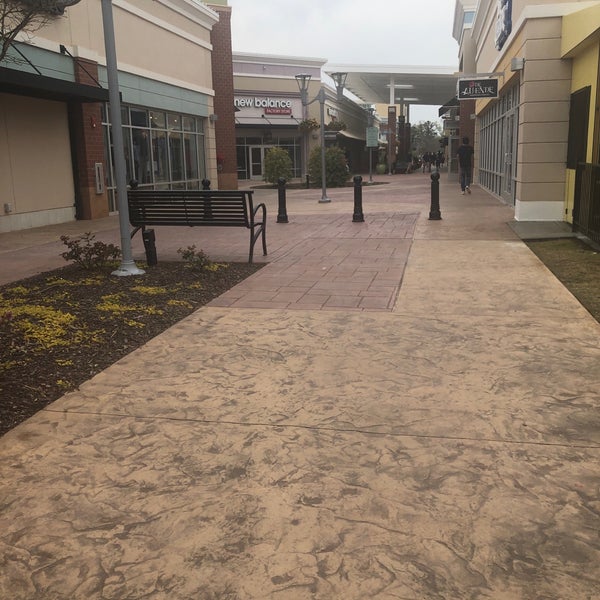 Photo taken at The Outlet Shoppes at Atlanta by Rebecca G. on 4/4/2019