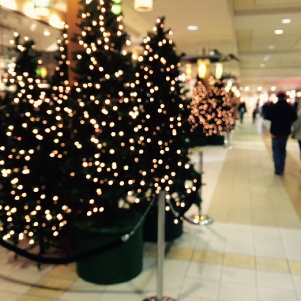 Sport Chek Sevenoaks Shopping Centre Abbotsford, BC'da fotoğraflar