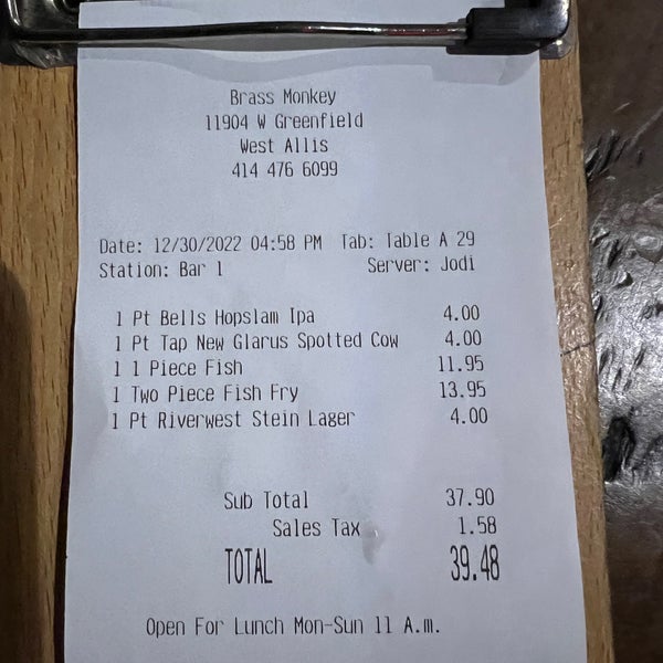 Brass Monkey West Allis Pub & Grill Pub