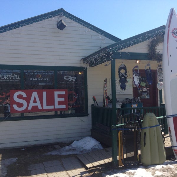 Umiak Outdoor Outfitters Outdoor Supply Store in Stowe