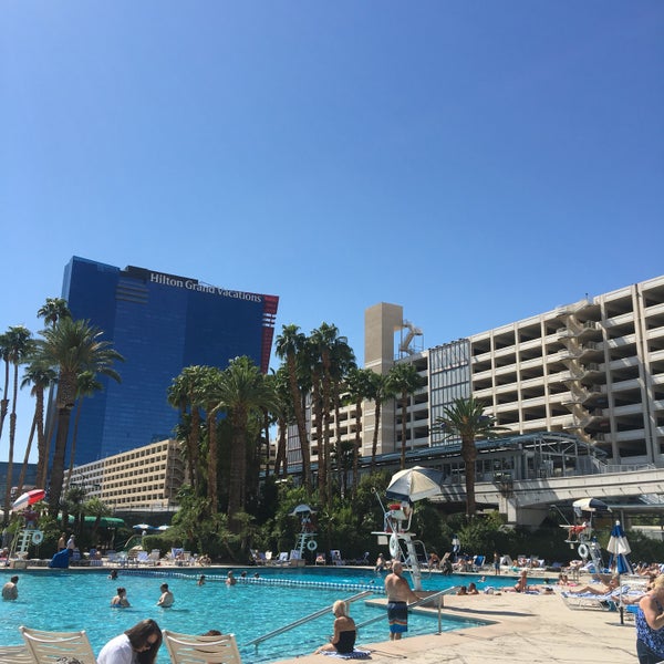 BALLY'S LAS VEGAS POOL, BLU POOL