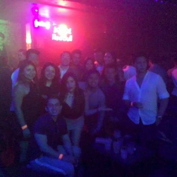 Photo taken at Eve Condesa by Cinthia F. on 5/18/2018