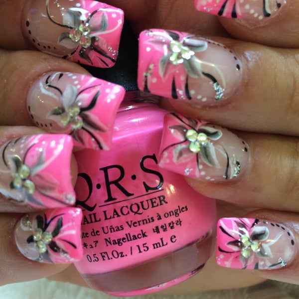 Diva Nail Spa Nail Salon in Meriden