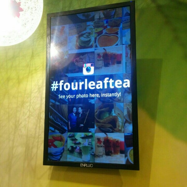 Foto tomada en Four Leaf Tea Room  por Kim H. el 11/23/2015