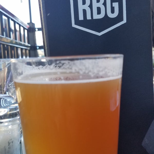 Photo taken at Redmond&#39;s Bar and Grill by Jeff H. on 7/13/2018