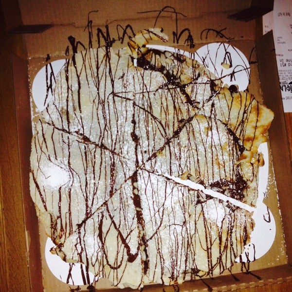Nutella pizza is just so good.