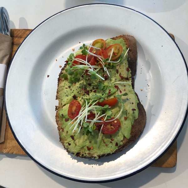 Decent avocado toast. Iced latte wasn’t bad either.