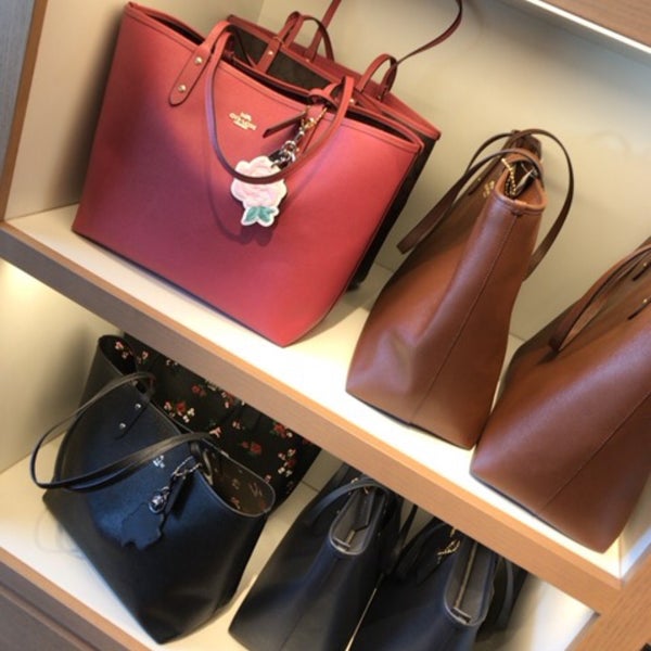 Coach 佐野アウトレット 1 Tip From 244 Visitors