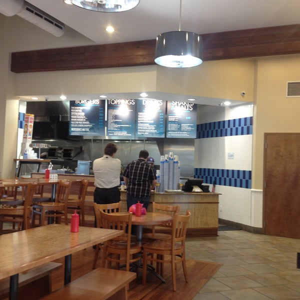 Photo taken at Elevation Burger by Jessica O. on 5/2/2013